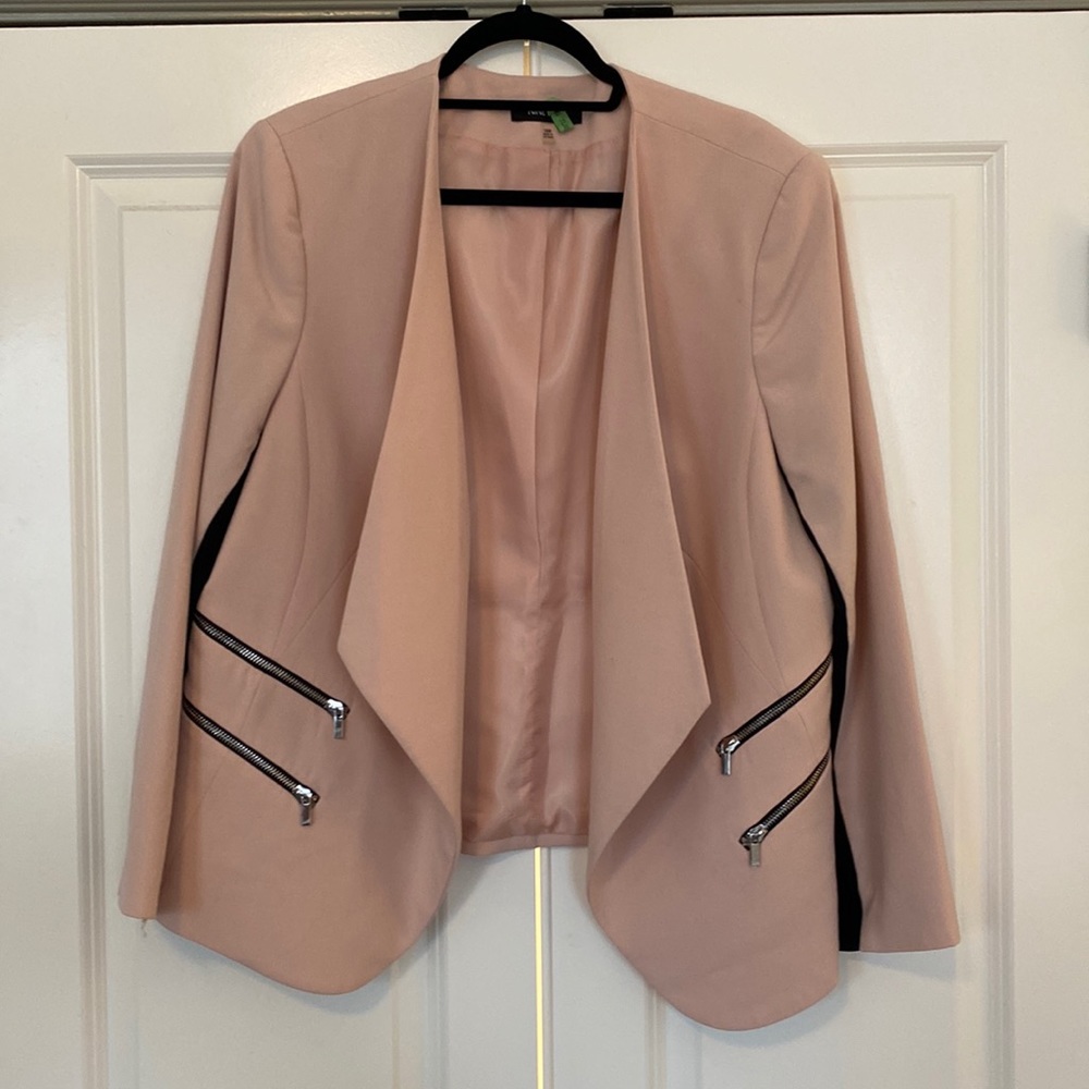 Nine West pink/black suit jacket with zipper faux-pocket detail